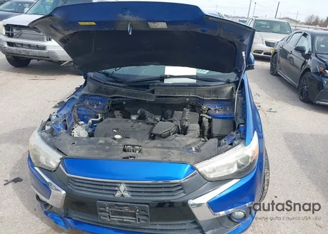 2016 Mitsubishi Outlander Sport 2.4 Se z USA, uszkodzony, nr VIN JA4AP3AW3GZ057295